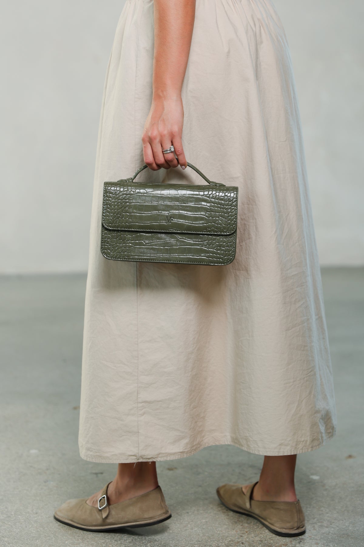 Olive Croc Alba Bag