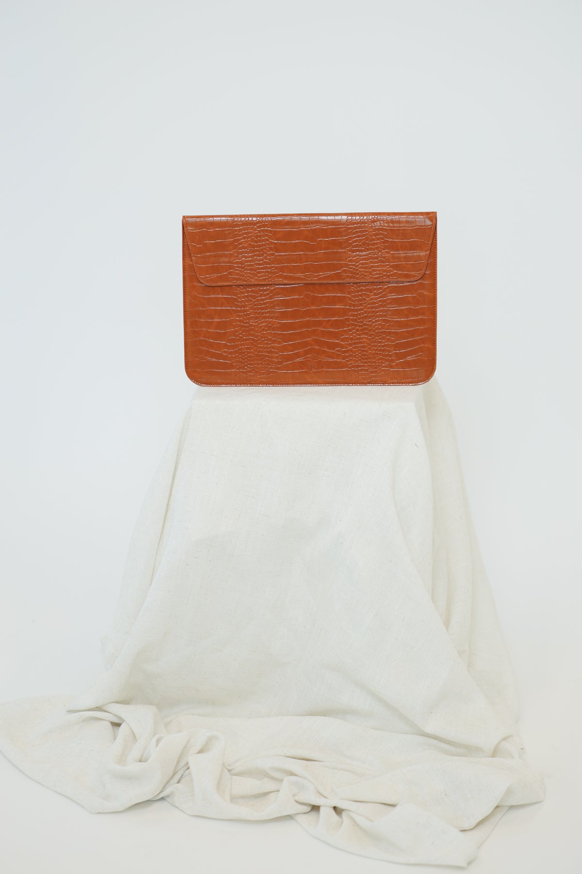 Camel Folio Case